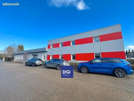 rare  immeuble de bureaux + terrain mas des abeilles nimes