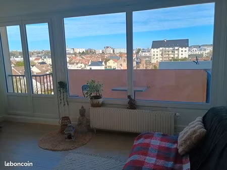 studio 1 pièce 30 m²