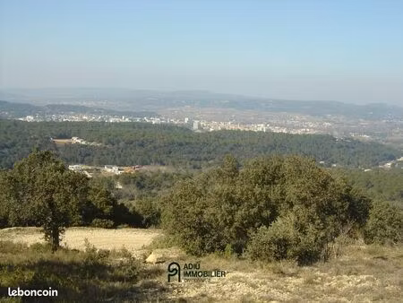 local commercial 57 m²