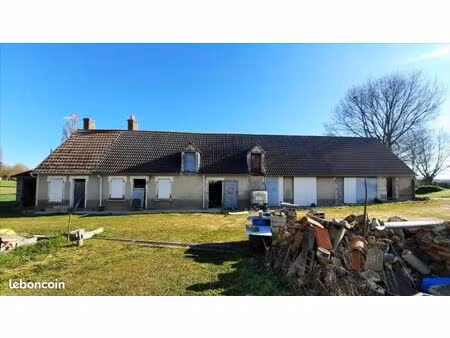 longère 6 pièces 280 m²