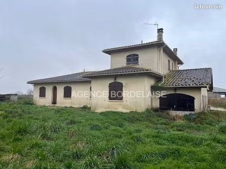 maison 7 pièces 200 m²