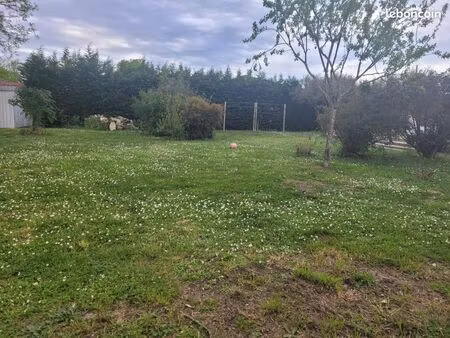 terrain 800 m² camarsac