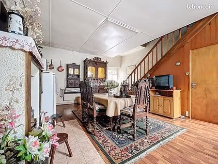 maison 2 pièces 56 m²