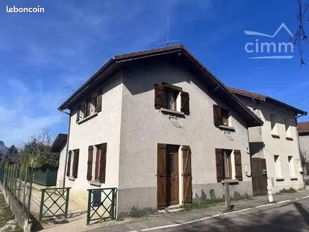 maison 5 pièces 95 m²