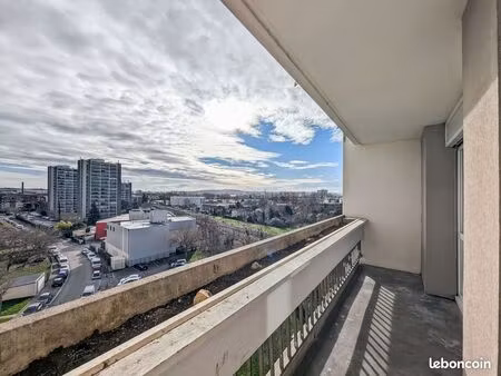 grand t5 de 94 m² – 6ème étage – secteur zénith / casselardit - frais de notaire réduits