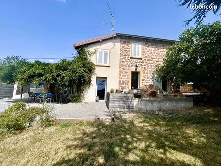 maison 7 pièces 140 m²