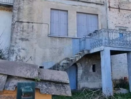 maison de village 8 pièces 150 m²