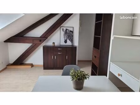 studio meublé + place parking