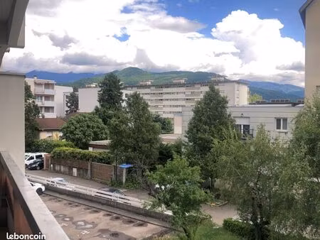 studio + parking grenoble proche centre tram c