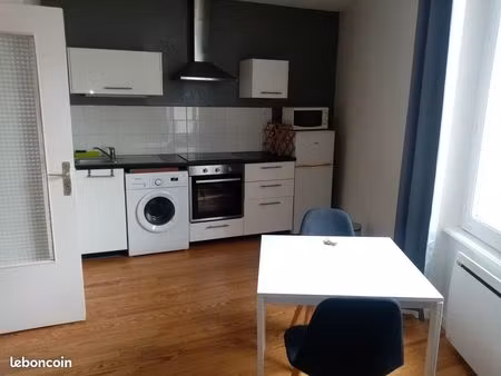 f2 meublé plein centre saint-héand