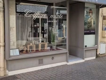 a vendre salon de coiffure cause retraite 15000