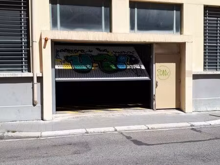 garage gare grenoble