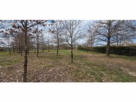 terrain à construire 2830 m²