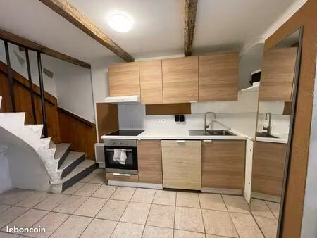 maison rénovée 50 m² – centre historique de lunel – rare sur le marché