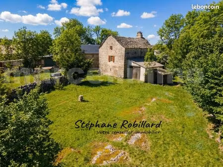 maison 2 pièces 74 m²