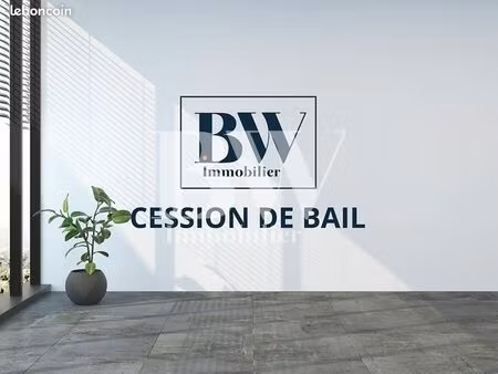 boutique 35 m² brest