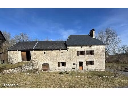 ferme 5 pièces 147 m²