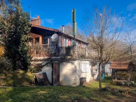maison dans les bois