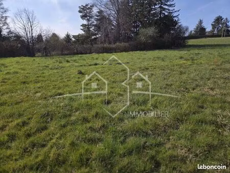 terrain 580 m² primarette