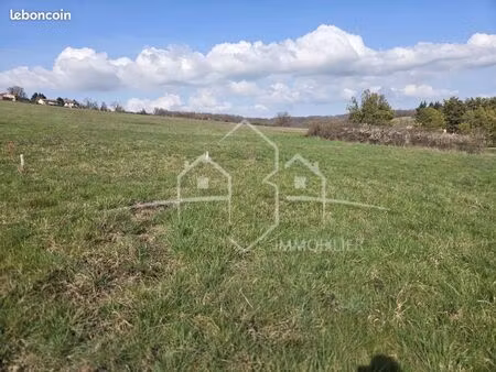 terrain 649 m² primarette