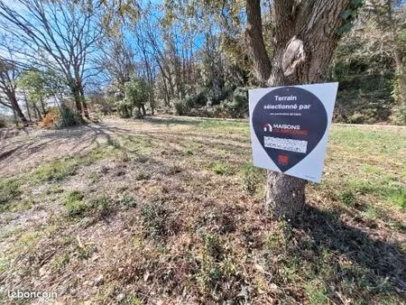 terrain 350 m² vailhauques