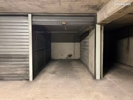 parking tours centre