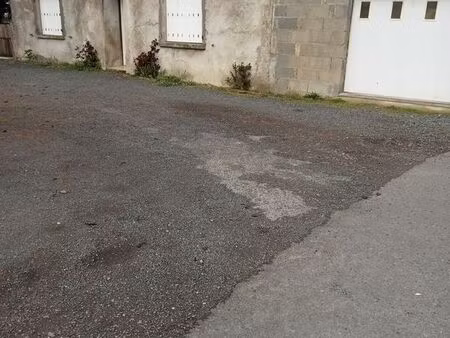 maison de campagne avec grand terrain arboré – 90 m² – au calme – proche longué-jumelles