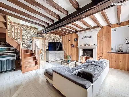 maison 5 pièces 151 m²