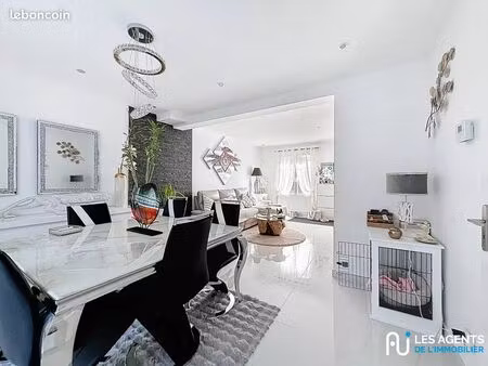 maison 5 pièces 90 m²