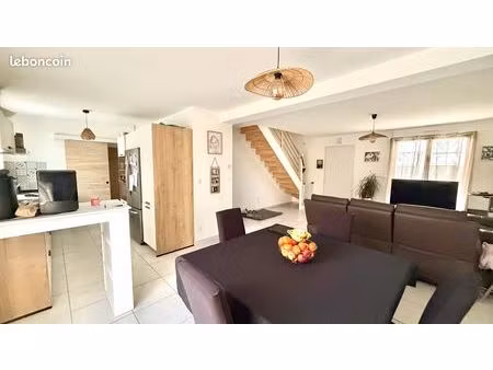 maison 5 pièces 104 m²