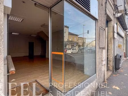 local commercial 52 m² auch