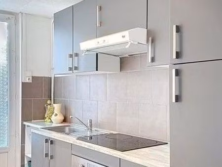 maison 2 logements loués – 860/mois – idéal investisseur