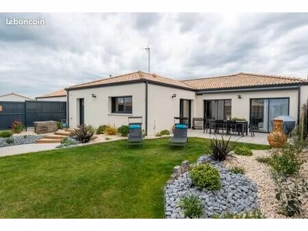 maison à saint-clar-de-rivière - 100 m2