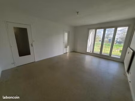 appartement 3 pièces 67 m²