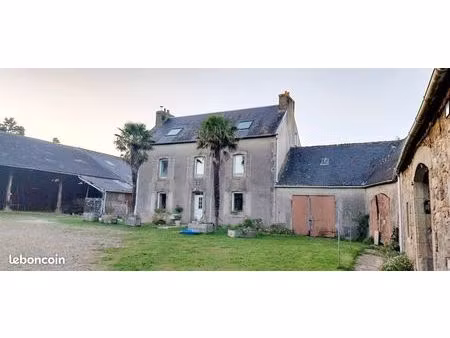 propriété 6 pièces 130 m²