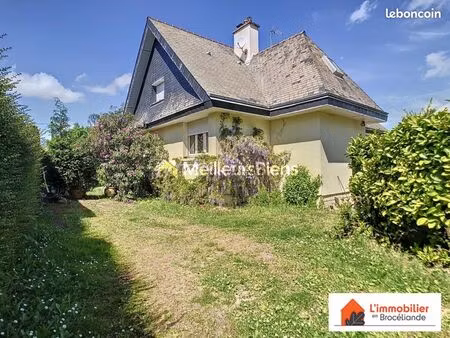 maison 9 pièces 175 m²