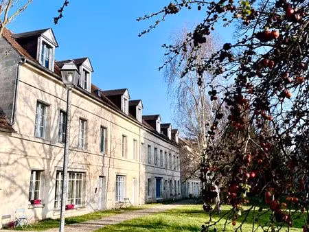 t2 33m2 résidence moulin de cramoisy