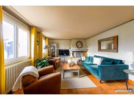 appartement 6 pièces 137 m²