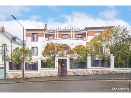 appartement 3 pièces 77 m²