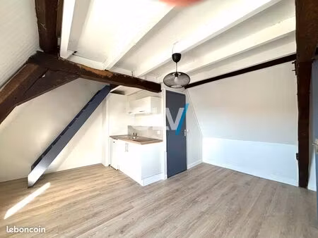 studio 1 pièce 17 m²