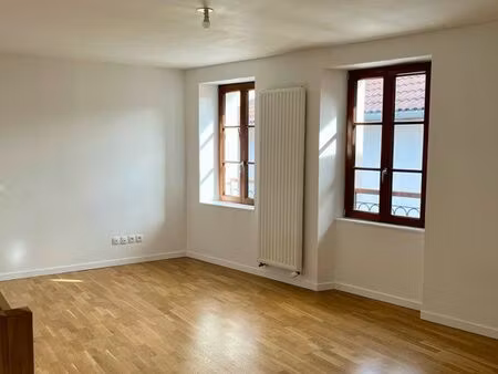 appartement t2 duplex de 44 m2 à barraux