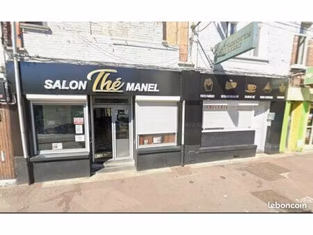 local commercial 115 m² – idéal traiteur  boucherie ou restauration rapide – métro à 200 m