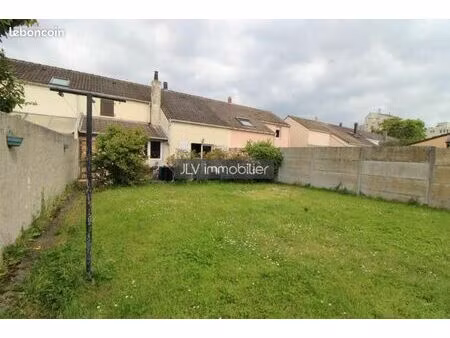 maison 6 pièces 96 m²