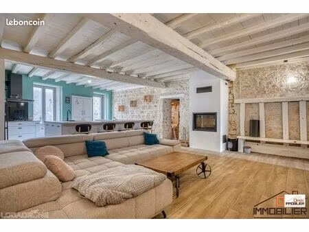 maison de ville 6 pièces 255 m²