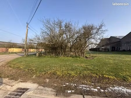 terrain 626 m² gomelange