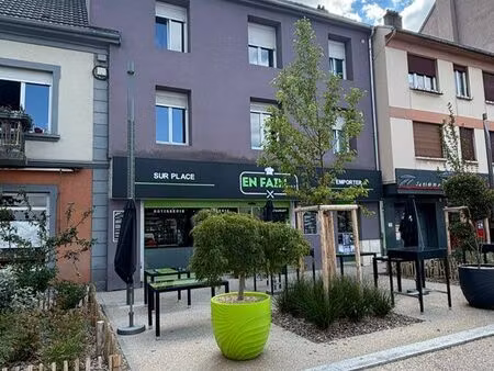 appartement f2 45 m2 cuisine et sdb équipée cave parking