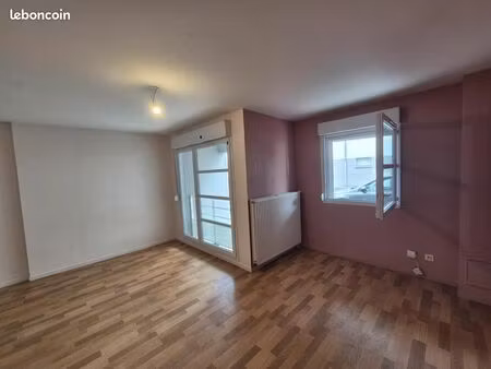 local commercial 59 m²