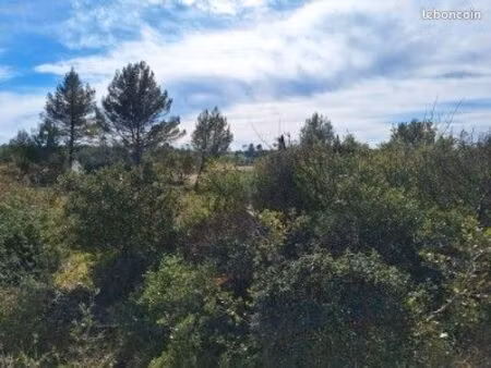 terrain 550 m² guzargues
