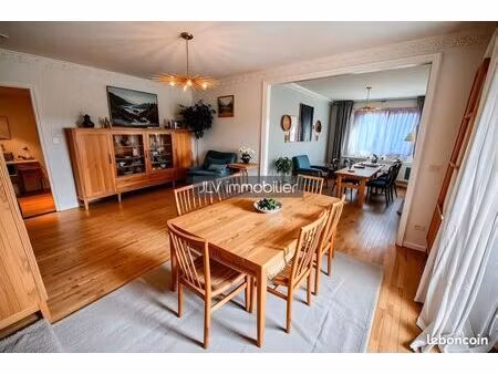 appartement 5 pièces 93 m²