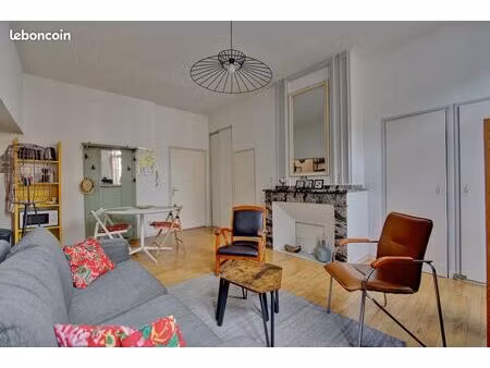 t2 capitole  rue pargaminières